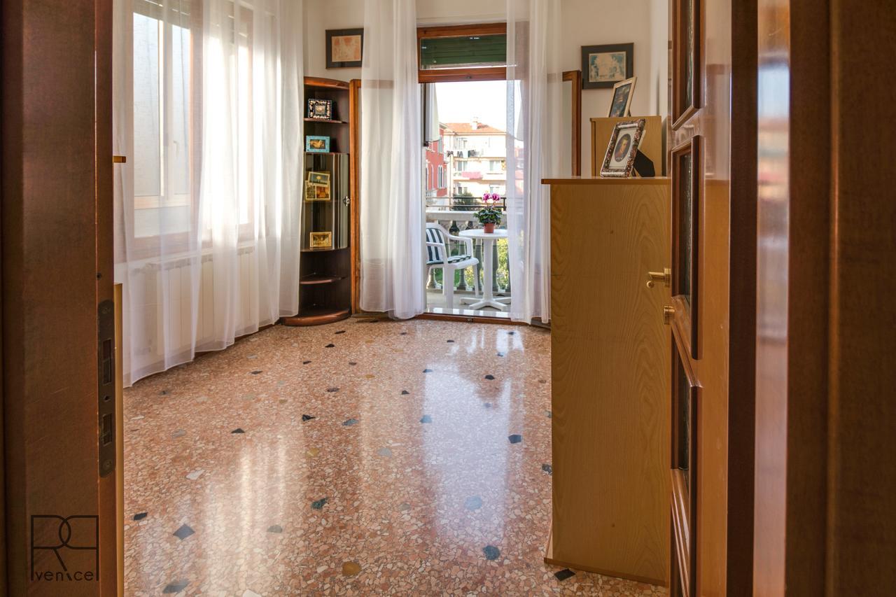 Villa Noto Lagoon Flat Венеция Лидо Екстериор снимка