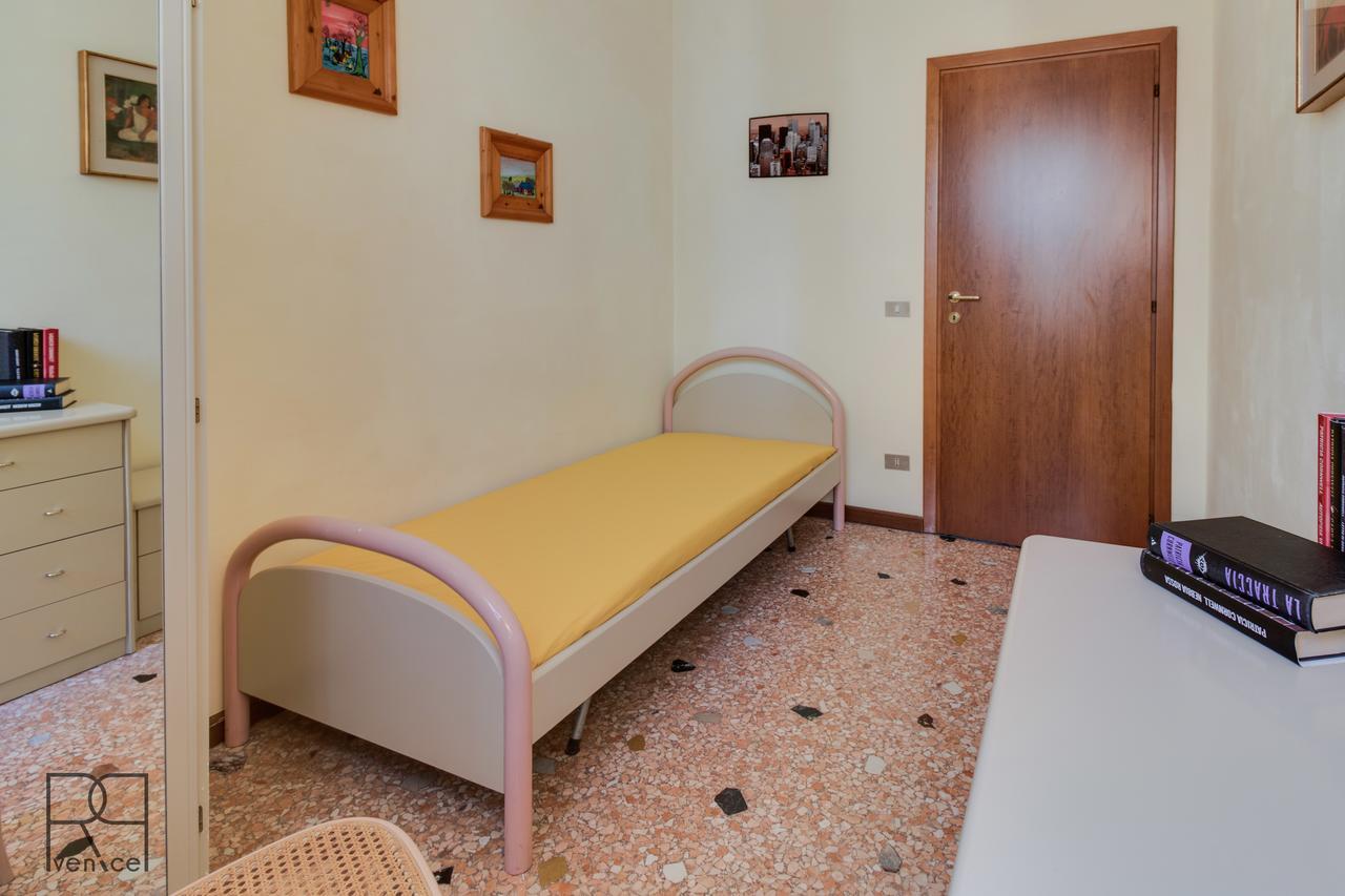 Villa Noto Lagoon Flat Венеция Лидо Екстериор снимка